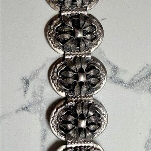 Vintage Silver Floral Bracelet